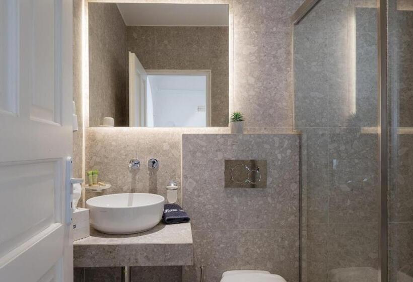 带海景的标准工作室, Anthos Apartments