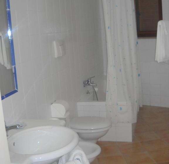 غرفة قياسية, Club San Diego