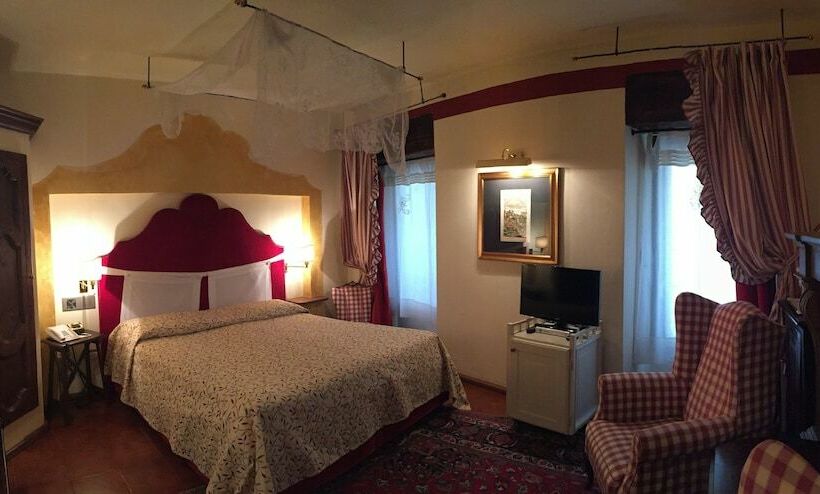 اتاق استاندارد, Gabbia D'oro