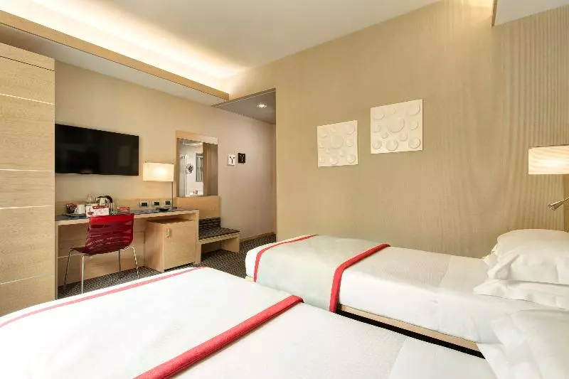 Camera Standard, Iq Hotel Roma