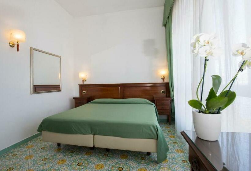 Номер Стандарт Вид на Море, La Panoramica