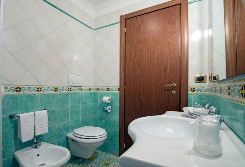 Номер Стандарт Вид на Море, La Panoramica