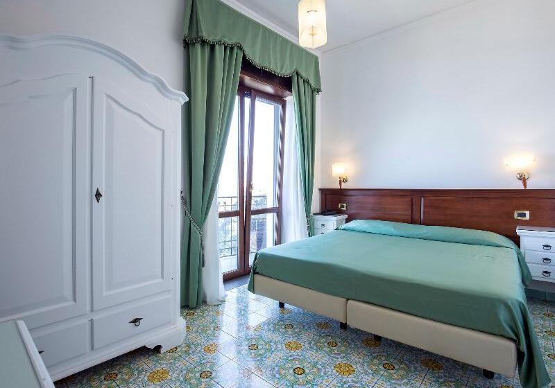 Номер Стандарт Вид на Море, La Panoramica