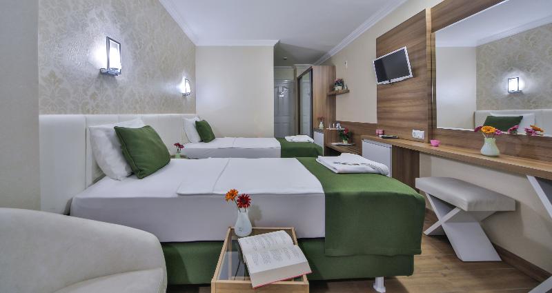 اتاق استاندارد یک نفره, La Perla Rimini