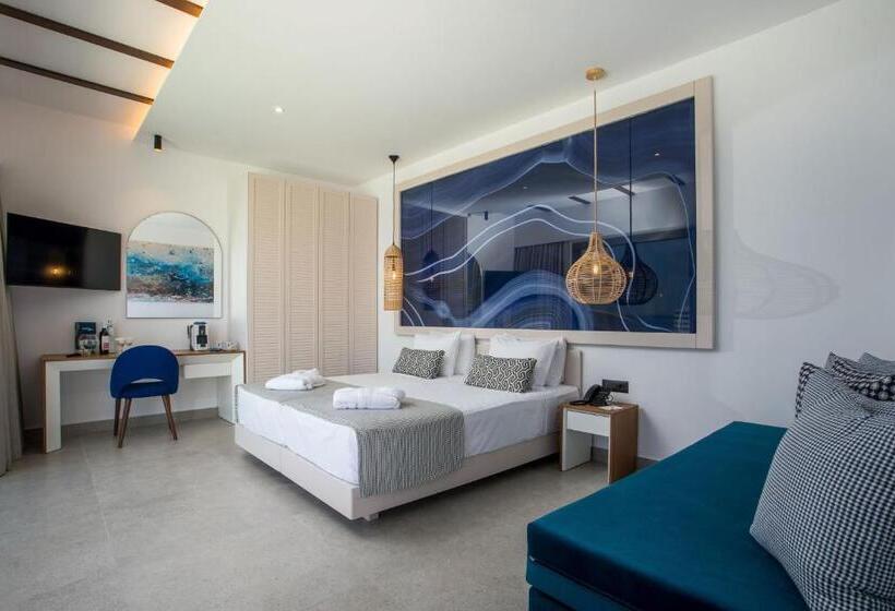 Suite with Pool, Lindos Bay