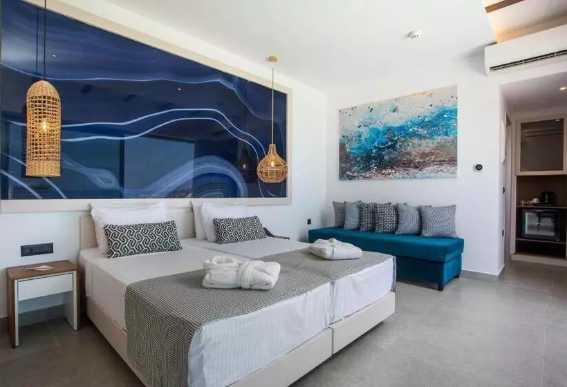 Suite with Pool, Lindos Bay