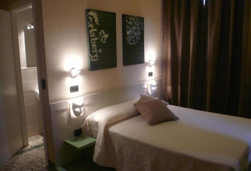 Chambre Standard, Lucca In Villa Elisa & Gentucca