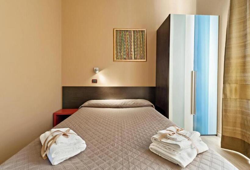 Chambre Quadruple Standard, Lucca In Villa Elisa & Gentucca