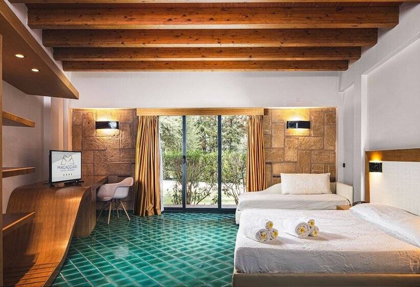 חדר סטנדרט לשלושה, Magaggiari Hotel Resort