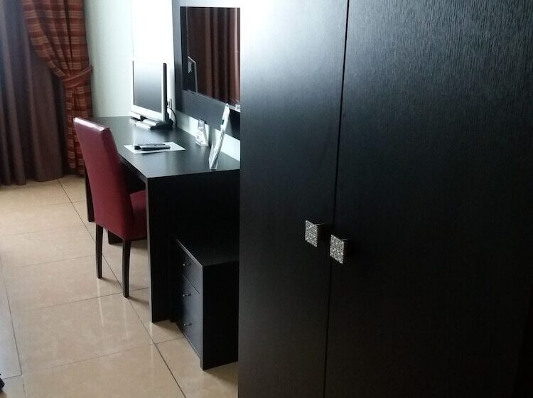 غرفة قياسية, Panorama