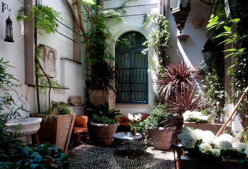 带2个卧室的套房, Petit Palais Hotel De Charme