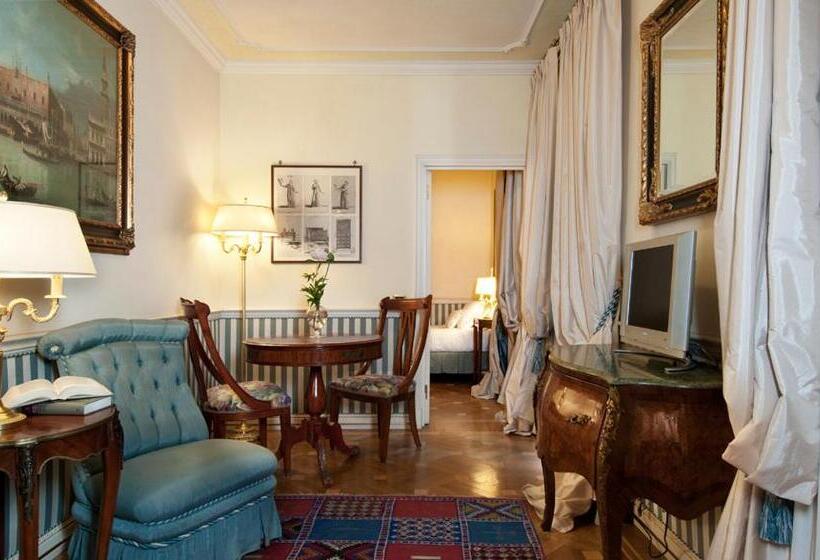 سوئیت 2 خوابه, Petit Palais Hotel De Charme