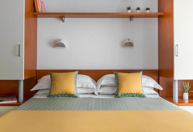 Quarto Estandar com Sacada, Principe