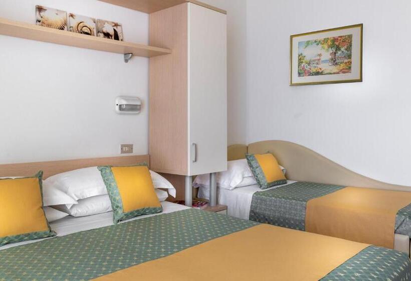 Quarto Triplo Estandar, Principe