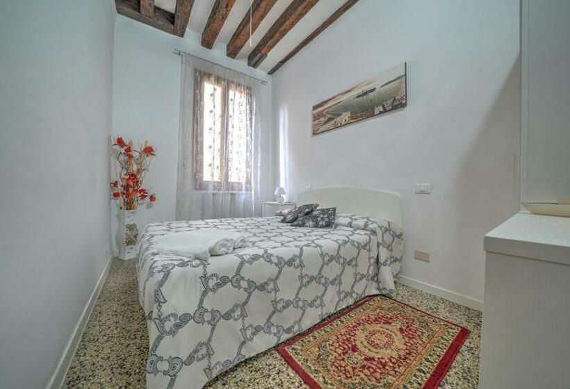 Habitació Estàndard Bany Compartit, Residenza Briati