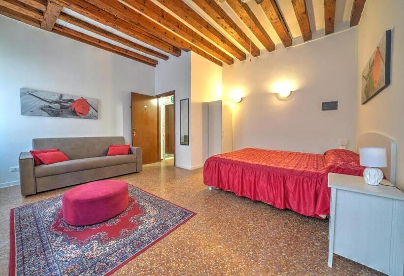 آپارتمان 1 خوابه, Residenza Briati