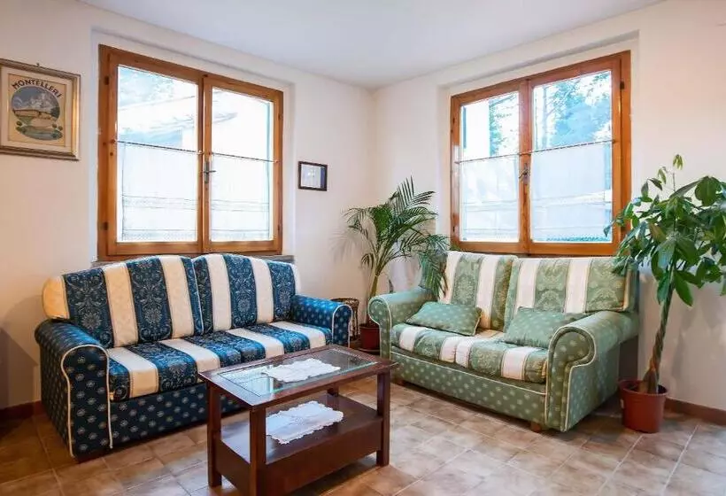 Standard Yhden Hengen Huone, Residenza Di Campagna Montelleri