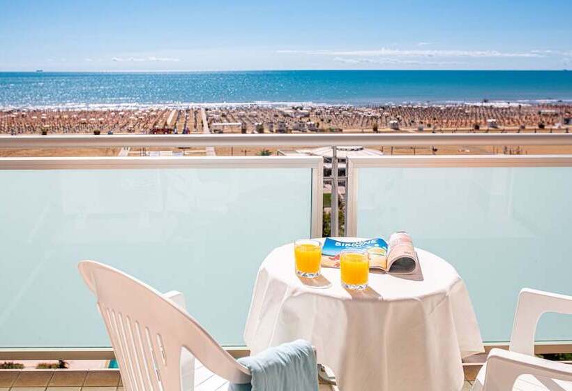 חדר סטנדרט נוף לים, Royal