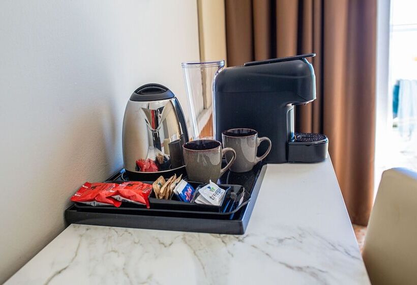 חדר סטנדרט נוף לים, Royal