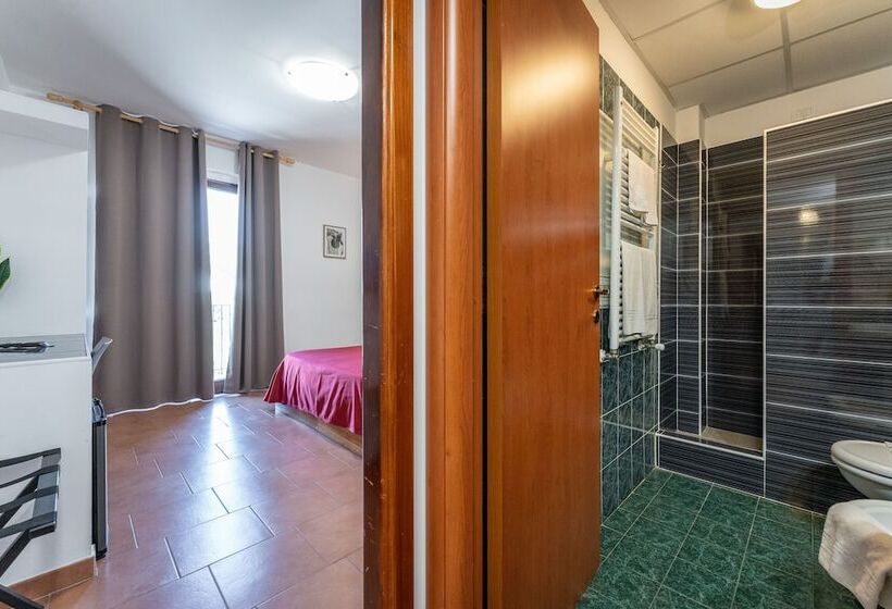 标准间, La Terra Dei Sogni Country