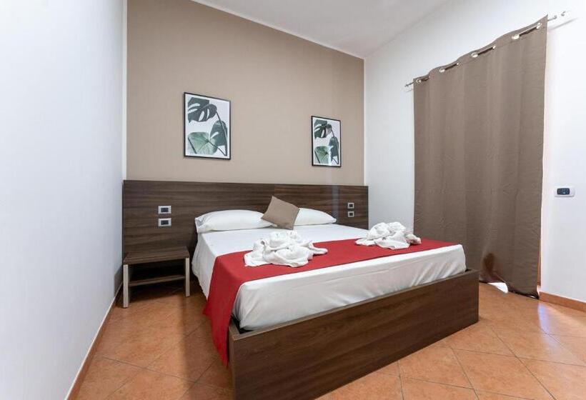 家庭间, La Terra Dei Sogni Country