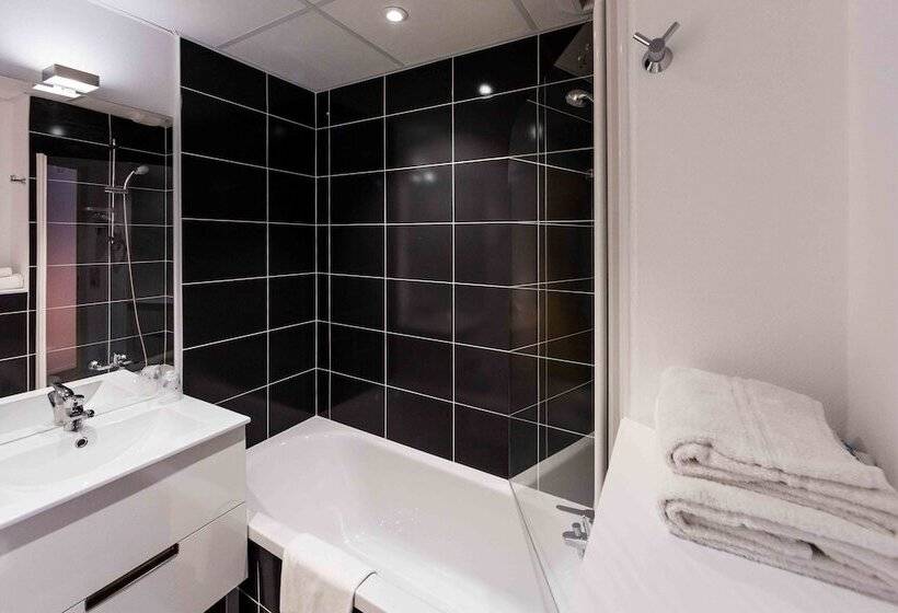 Номер Стандарт, The Originals City, Hôtel Agora, Nantes Ouest