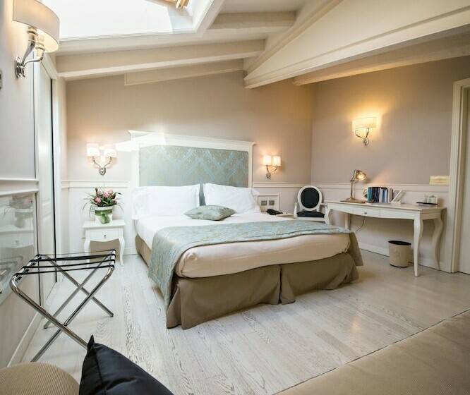 اتاق سوپریور, Victoria Hotel Letterario