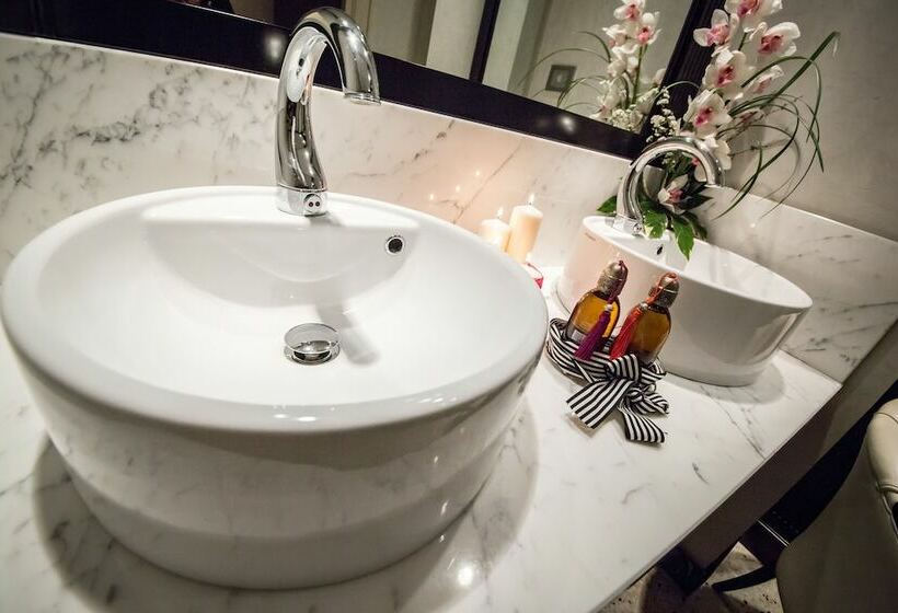 اتاق سوپریور, Victoria Hotel Letterario