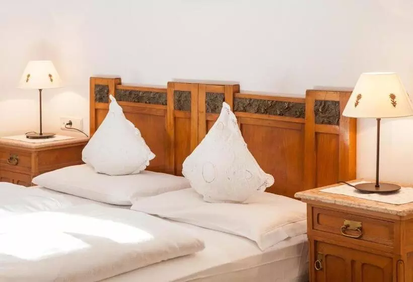 اتاق کلاسیک, Villa Stefania
