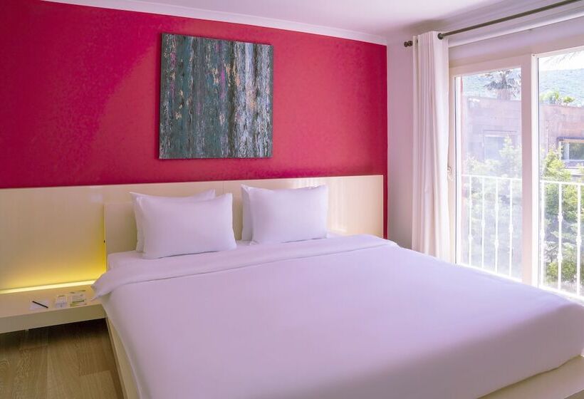 Президентский Люкс, Toka Bodrum Hotel & Beach Club