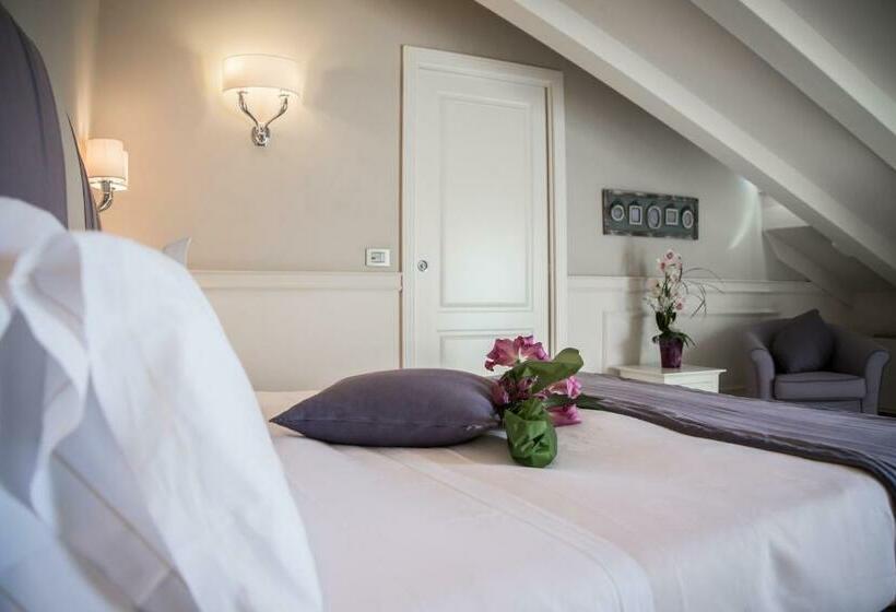 اتاق سوپریور, Victoria Hotel Letterario