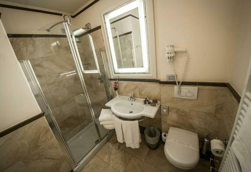 اتاق کلاسیک, Victoria Hotel Letterario