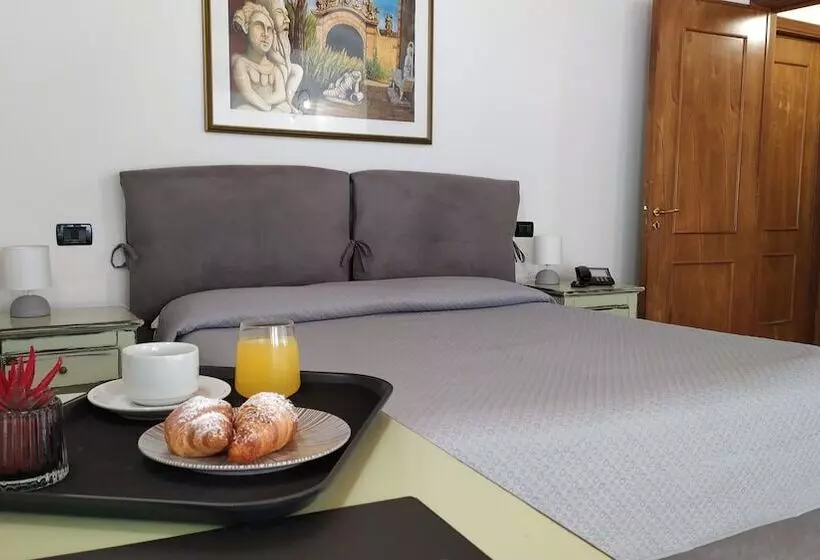 Standard Kolmen Hengen Huone, Villa Scaduto Residence