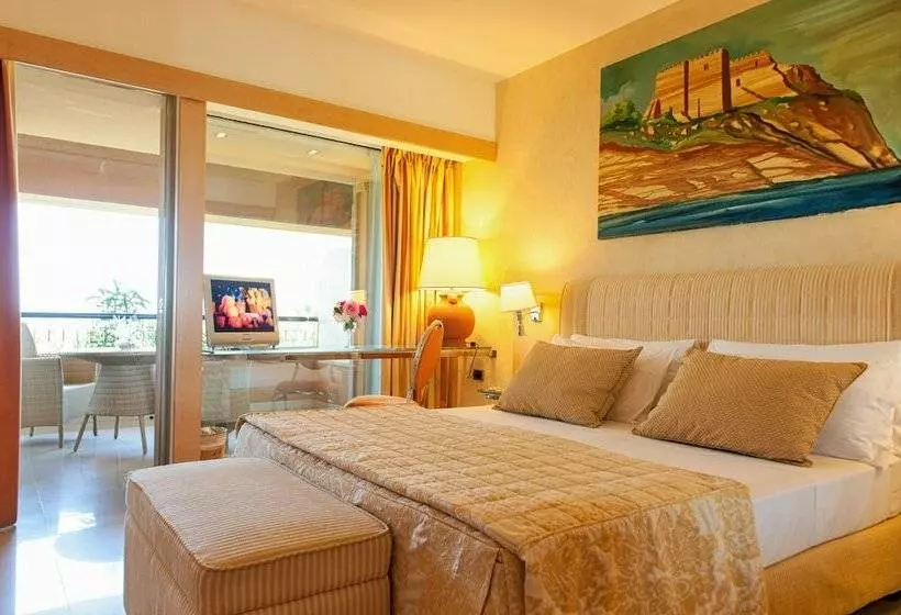 اتاق سوپریور, Acacia Resort