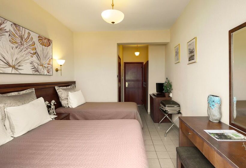 חדר סטנדרט לשלושה, Alkyonis Hotel