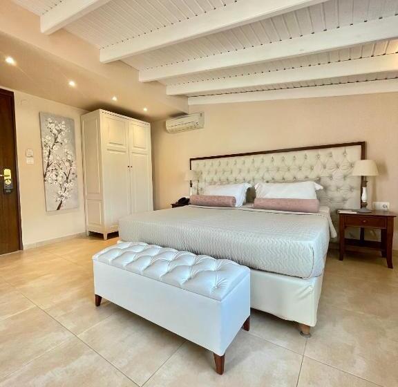 ファミリールーム, Alkyonis Hotel