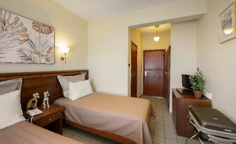 スタンダードトリプルルーム, Alkyonis Hotel