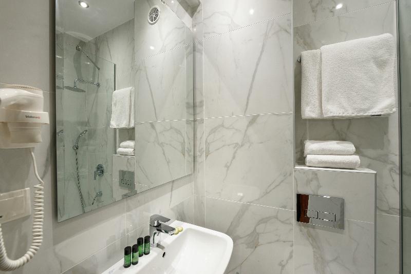 חדר סטנדרט לשלושה, Alkyonis Hotel