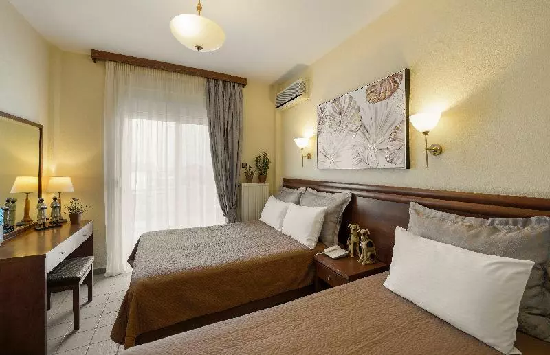スタンダードトリプルルーム, Alkyonis Hotel