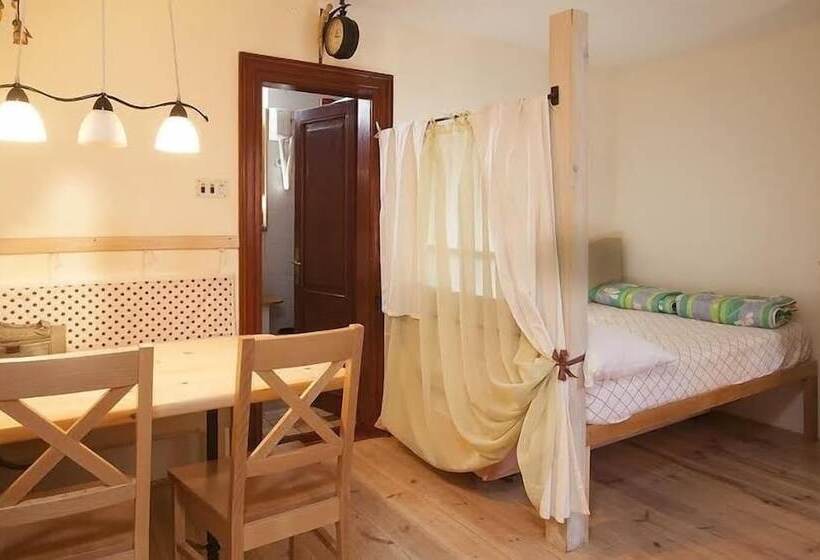 Студио Comfort, Apartments Cecilia