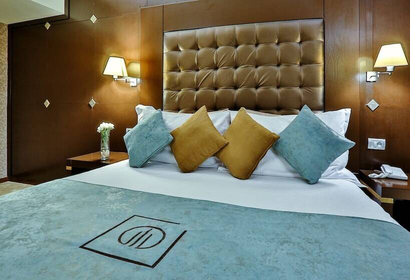 جناح, Terminus City Center Oujda