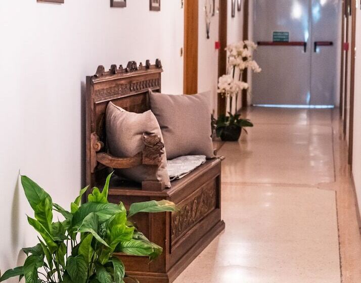 غرفة قياسية فردية, Da Gigi