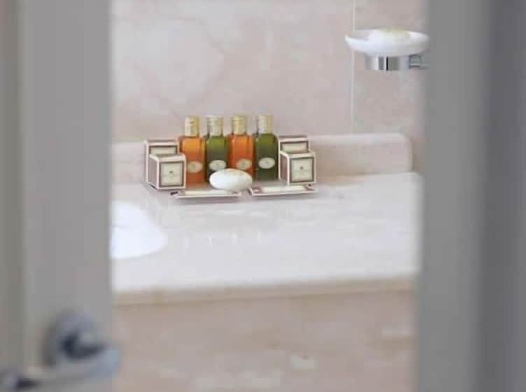 سوییت جونیور, Albergo Palazzo Decumani