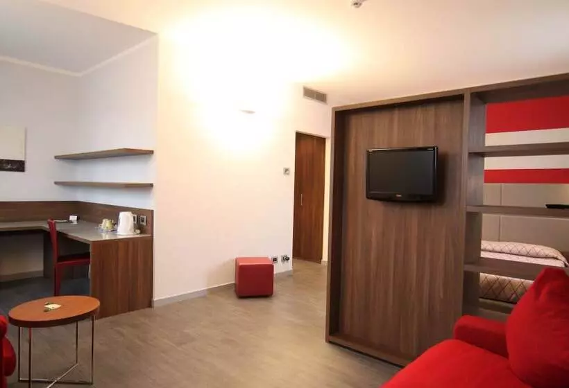 スタンダード4人部屋, Del Parco