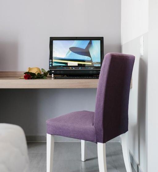 اتاق استاندارد با بالکن, Dimitra Boutique