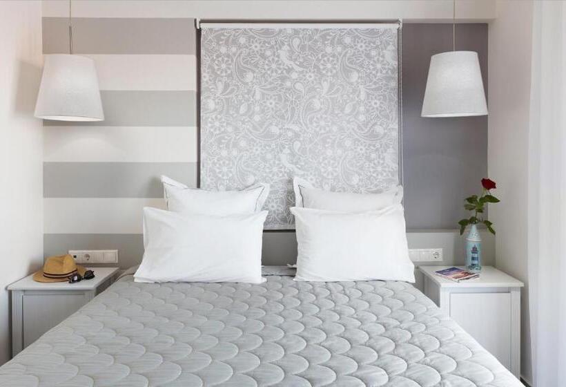 اتاق استاندارد با بالکن, Dimitra Boutique