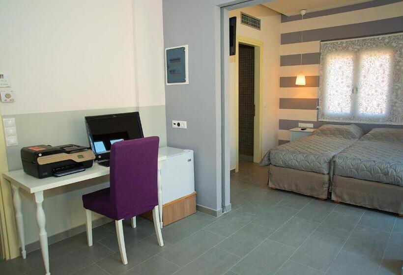 سوییت, Dimitra Boutique