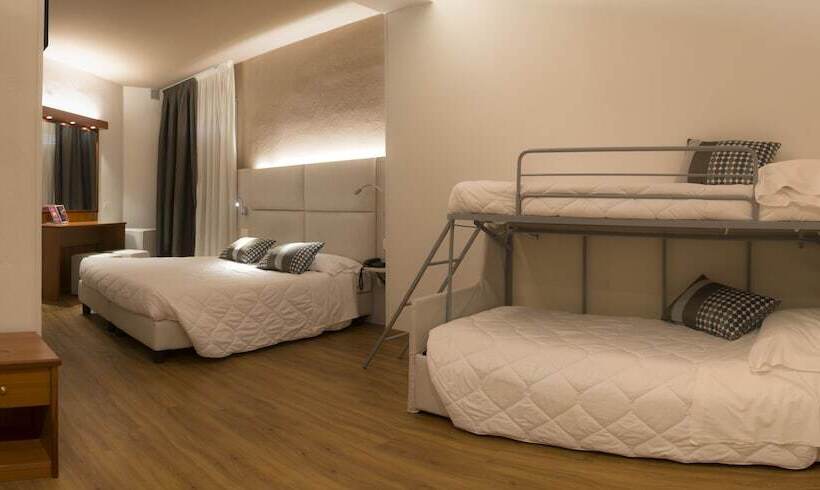 اتاق استاندارد چهار تخته, Everest