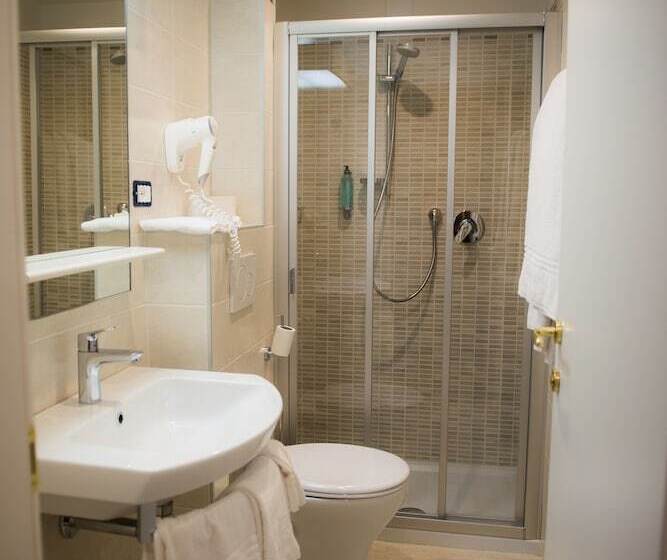 اتاق سوپریور, Everest