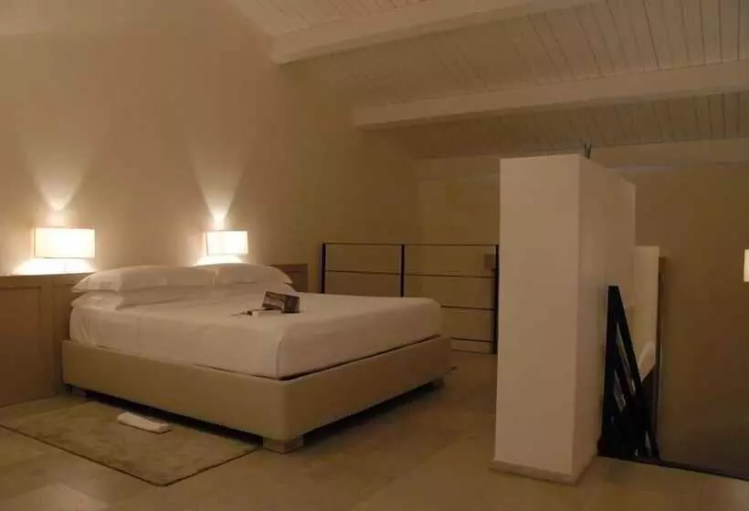 سوییت, Histo San Pietro Sul Mar Piccolo